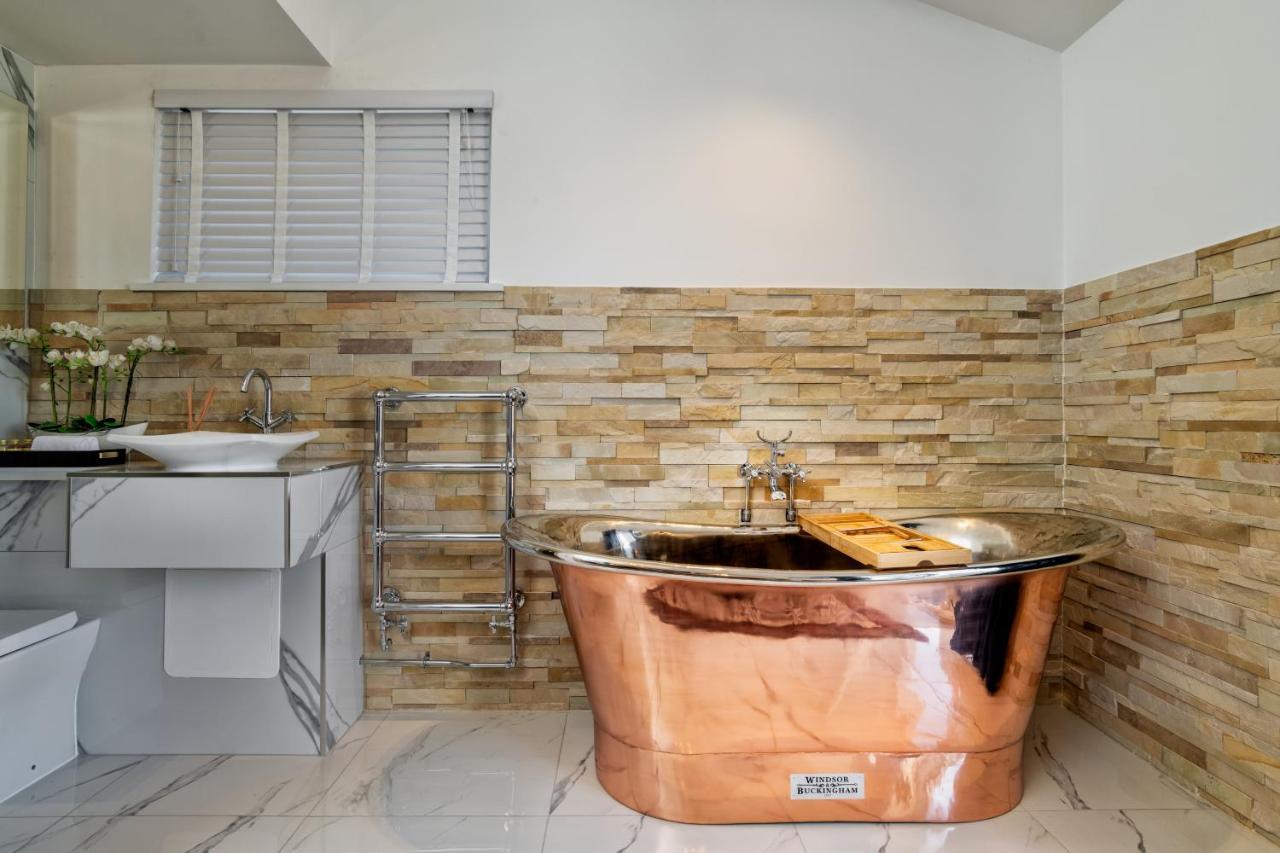 Relax In Super Size Copper Tub - 2 Bedroom Villa إينفيرنيس المظهر الخارجي الصورة